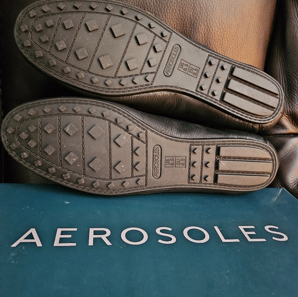 Aerosoles "Over Drive" Women's 8.5 Wide Black leather loafers - Picture 4 of 9